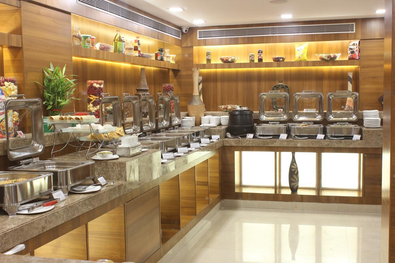 印多尔 Golden Gate酒店 外观 照片